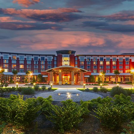 The Chattanoogan Hotel, Curio Collection By Hilton Екстер'єр фото